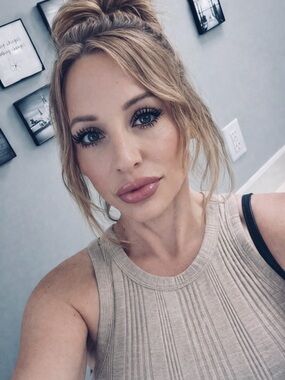 Meet your Posher, Lacie